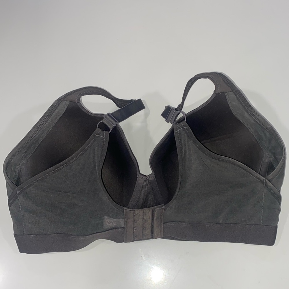 Breezies Foam Cup Seamless Underwire‎ Bra NWOT - Picture 5 of 9